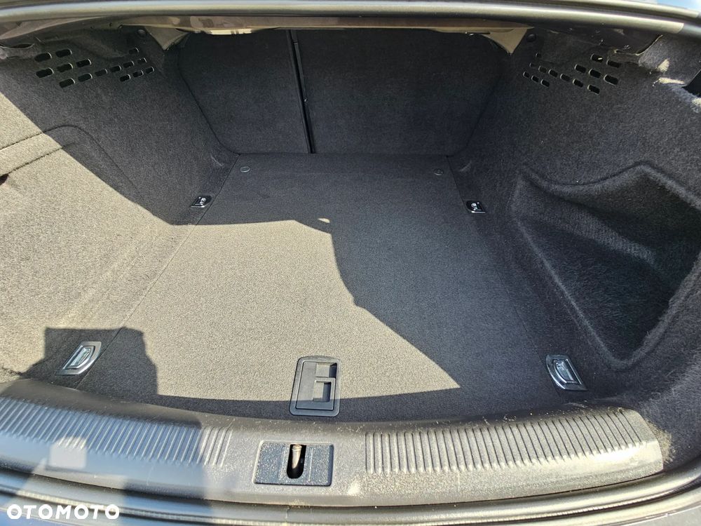 Audi A4 Limousine 2.0 TDI DPF S line Sportpaket (plus) - 20