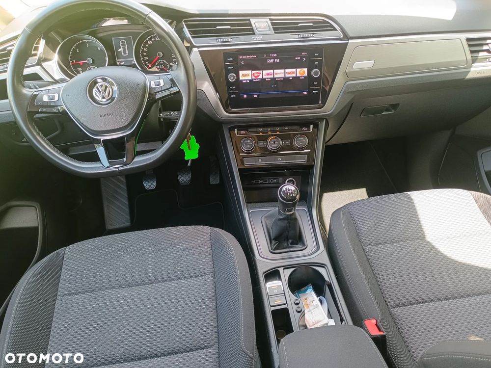 Volkswagen Touran 1.6 TDI SCR (BlueMotion Technology) Trendline - 13