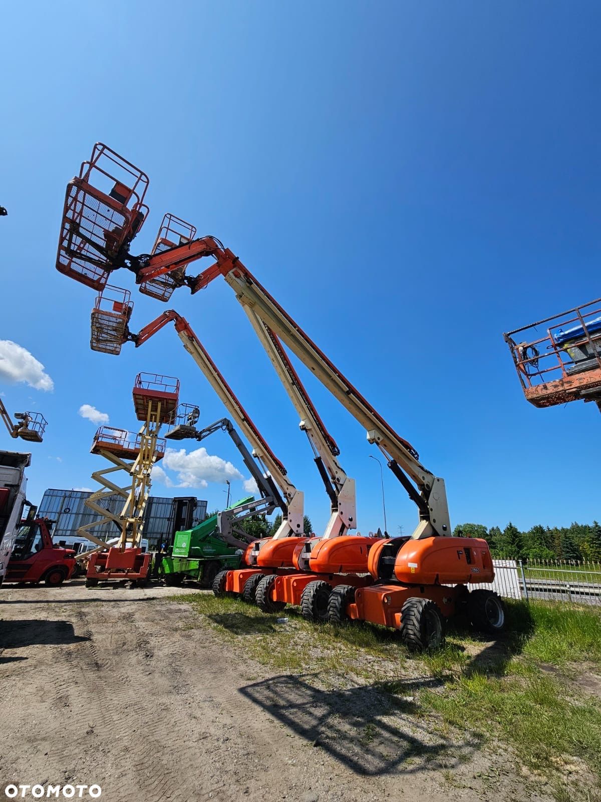 JLG 860 - 1