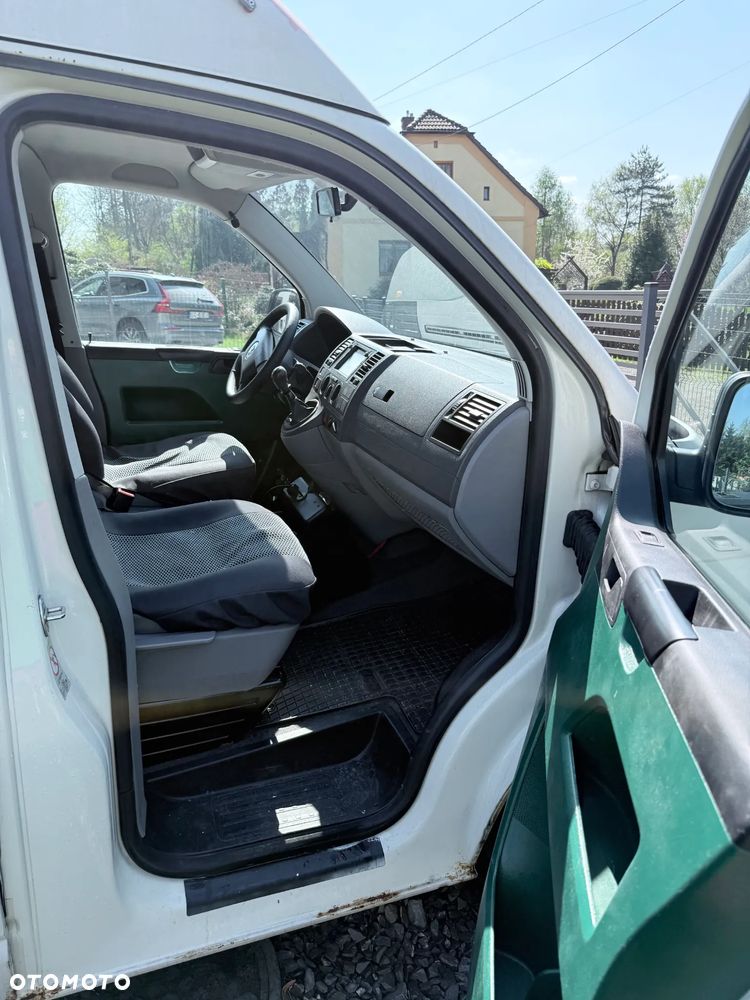 Volkswagen Transporter - 8