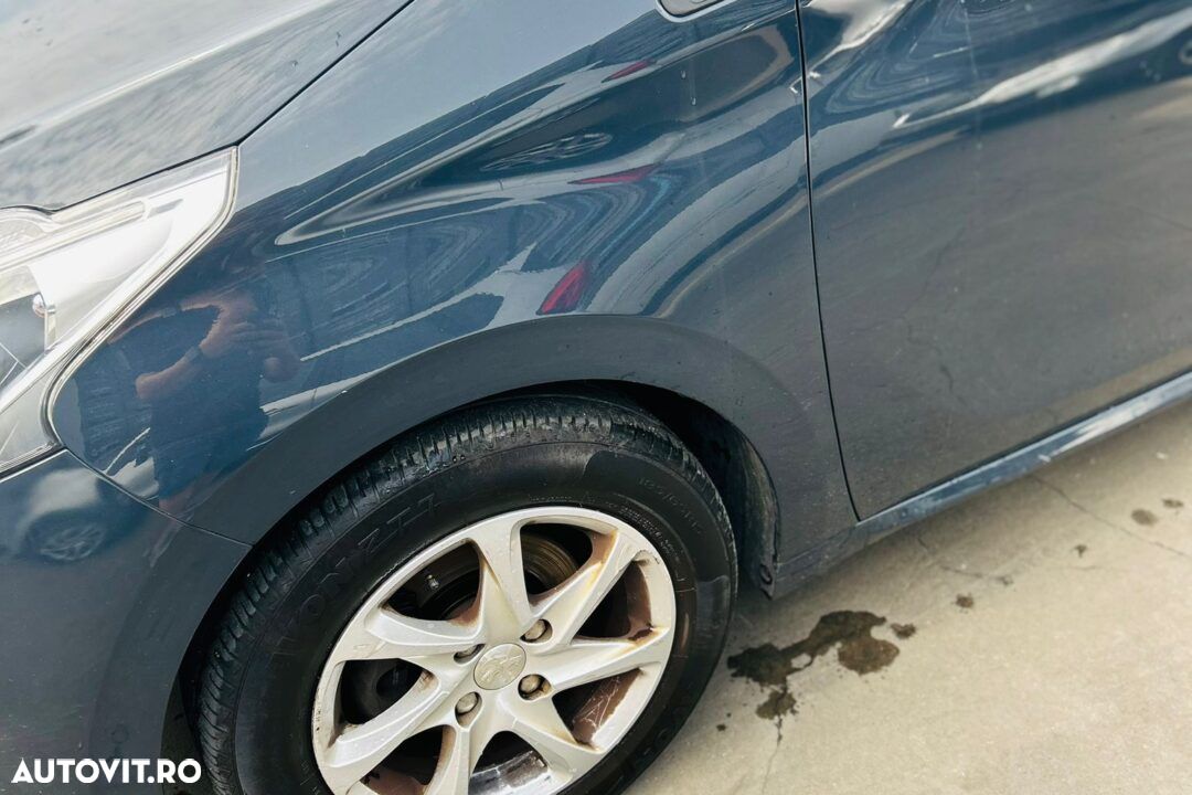 ARIPA STANGA PEUGEOT 208 - AN 2017 - 1