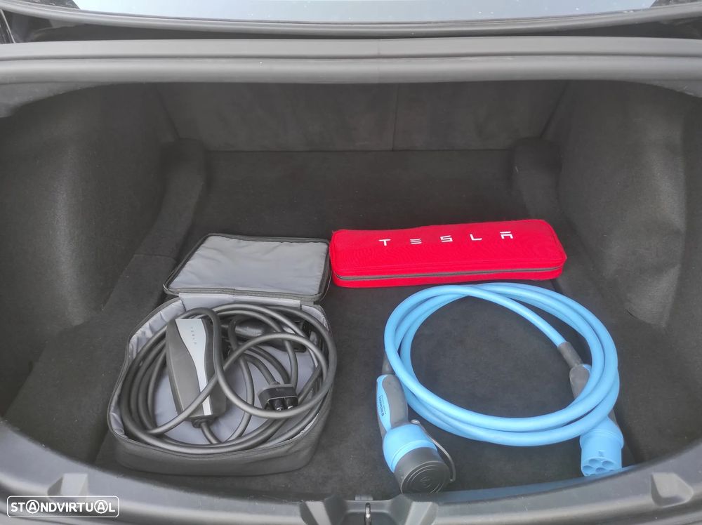 Tesla Model 3 Standard Range Plus RWD - 28