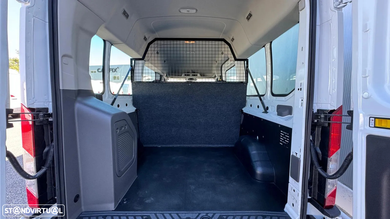 Ford Transit 330 L3 2.0 TDCi H2 Trend - 10
