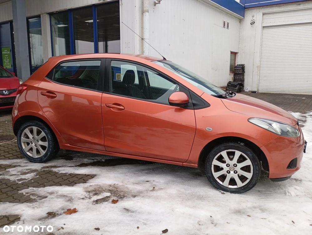 Mazda 2 1.3 MZR Active - 23