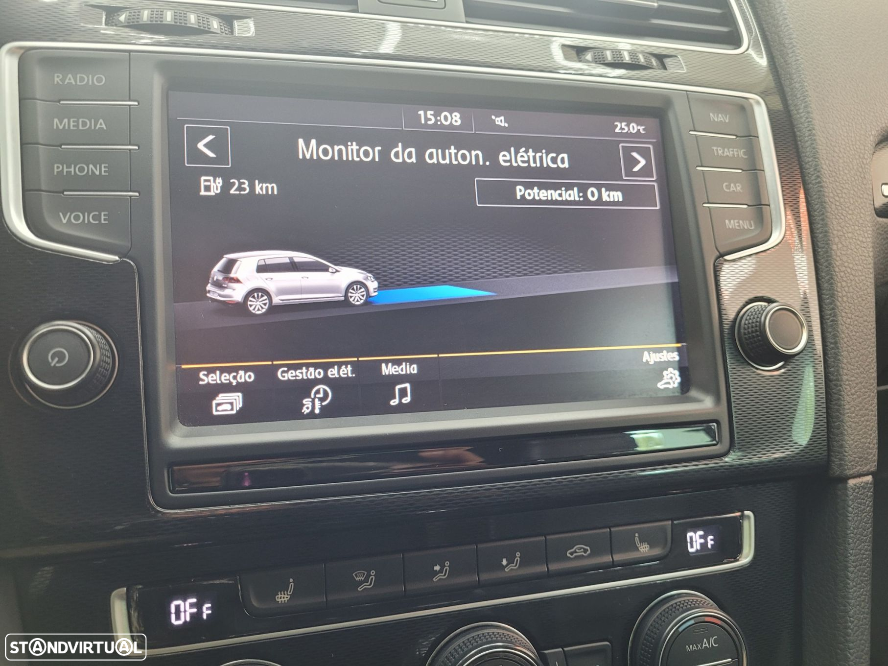 VW Golf 1.4 GTE Plug-in - 36