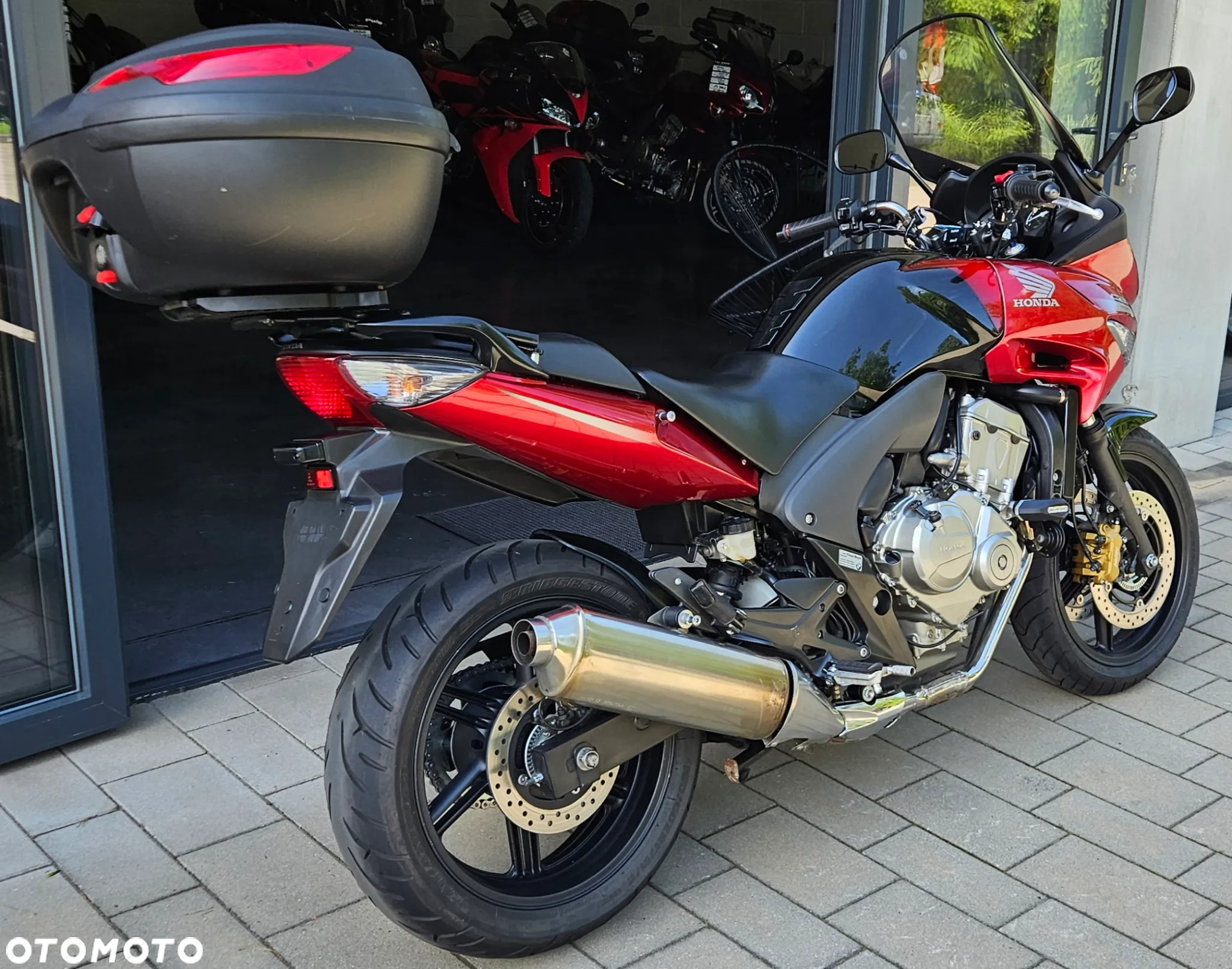Honda CBF - 3