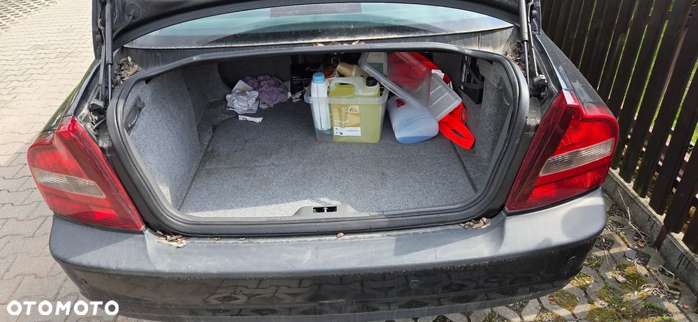 Volvo S80 2.8 T-6 - 15