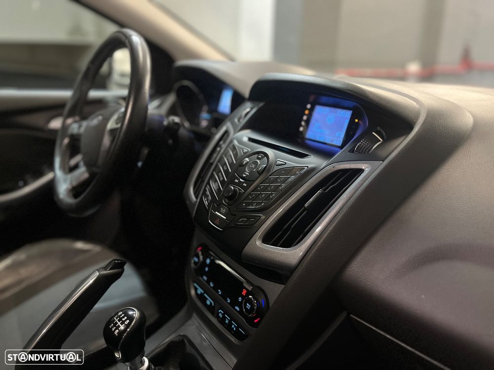 Ford Focus 1.6 TDCi Titanium - 37