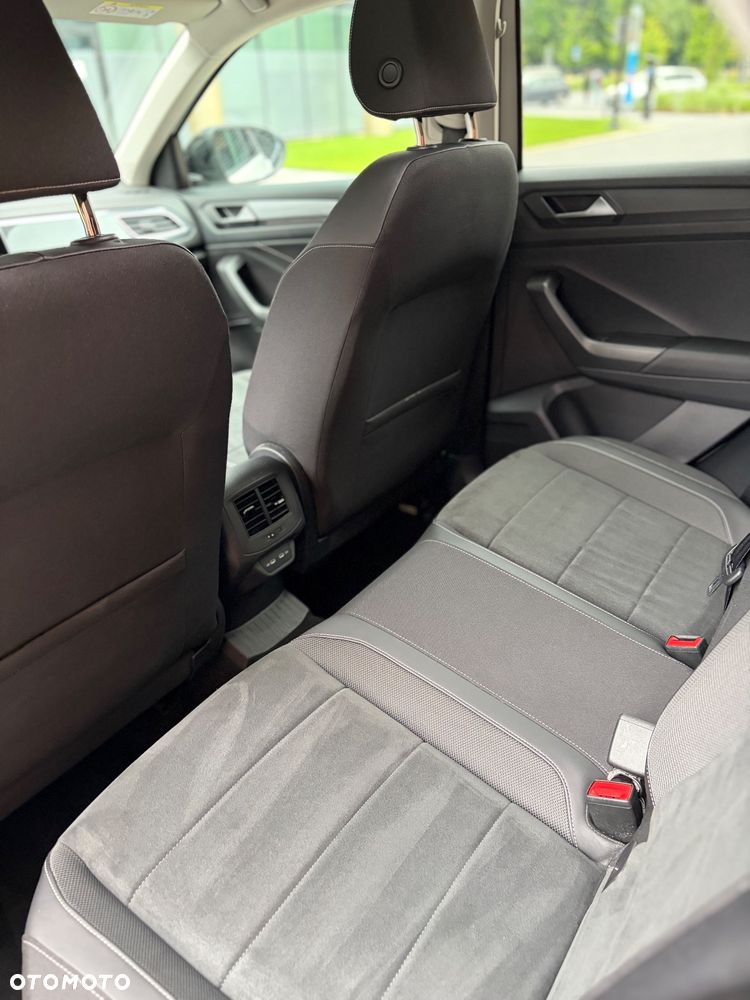 Volkswagen T-Roc 1.5 TSI Style DSG - 29