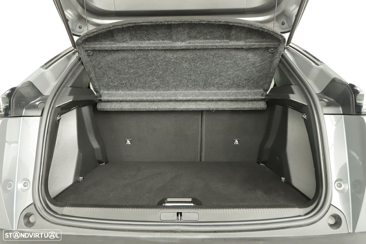 Peugeot 2008 1.2 PureTech Allure - 25