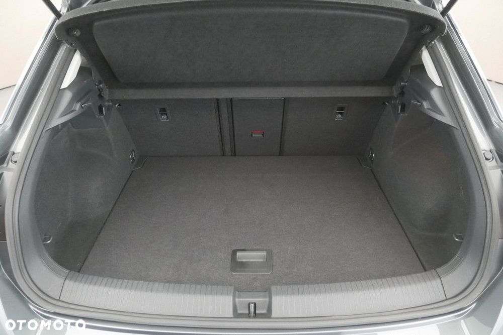 Volkswagen T-Roc 1.5 TSI Life - 16