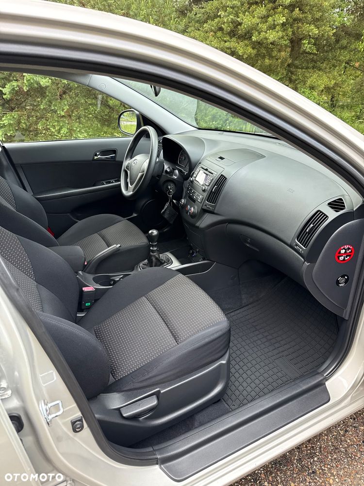 Hyundai i30 1.4 Edition Plus - 13