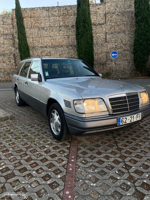 Mercedes-Benz W124 (1984-1997) 300 TD - 40