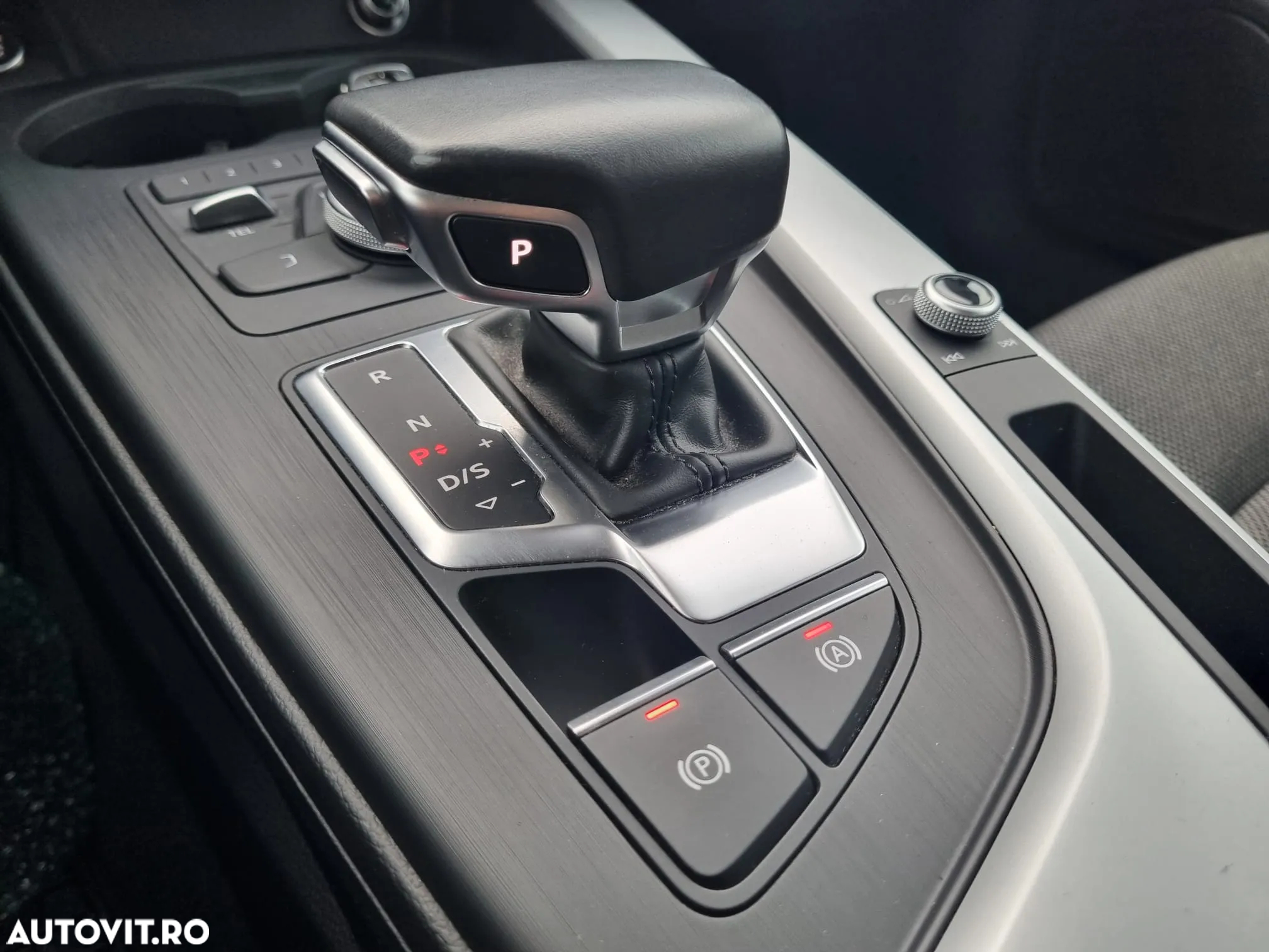 Audi A4 Avant 2.0 TDI S tronic Sport - 19