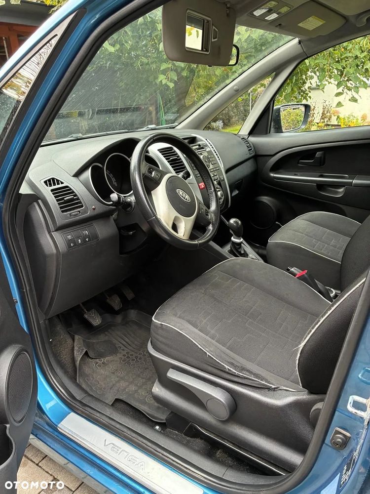 Kia Venga 1.6 M - 9
