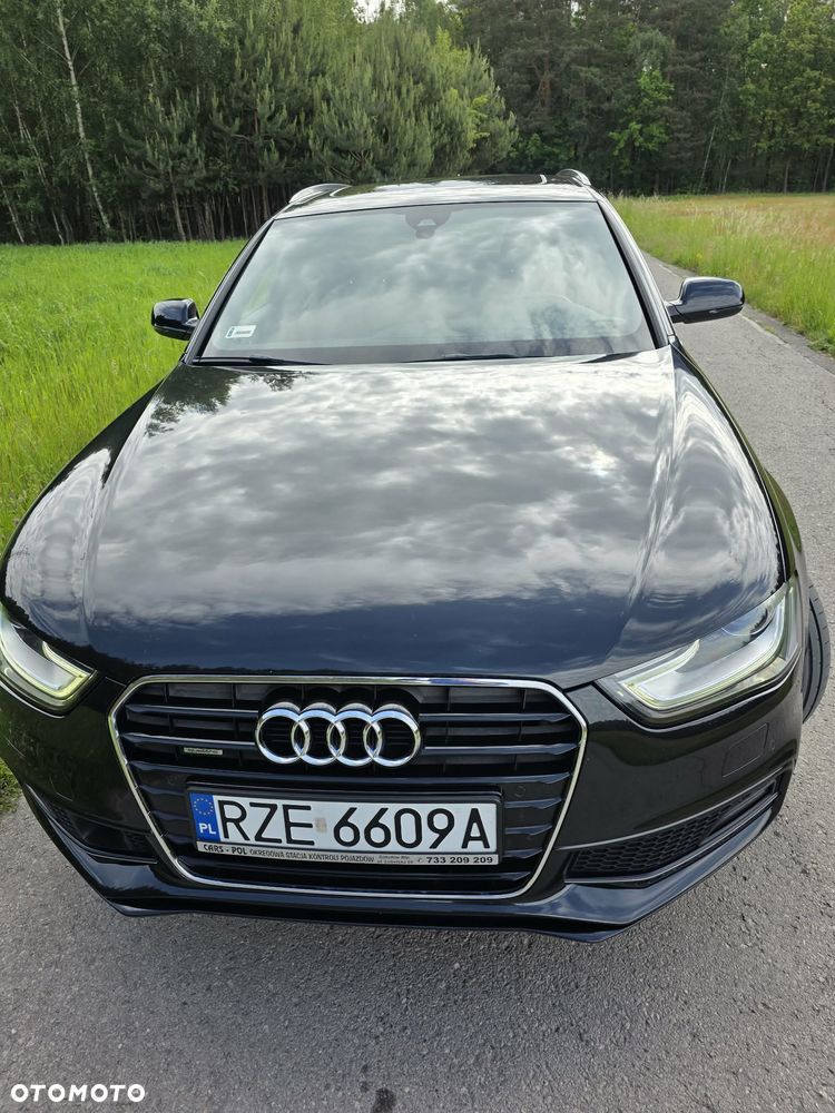 Audi A4 Avant 2.0 TDI Quattro Line - 10