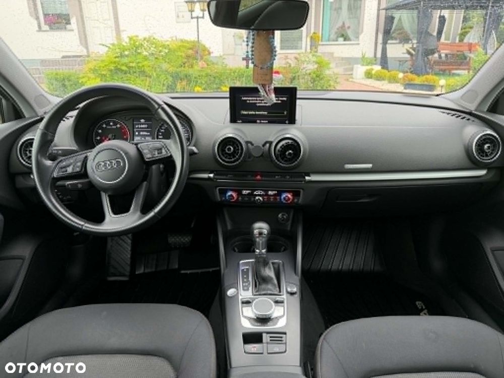 Audi A3 Limousine 1.5 TFSI S tronic - 8