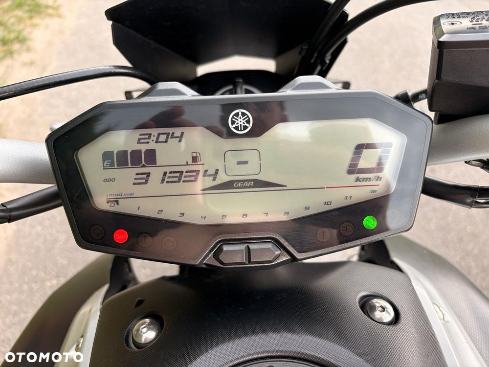Yamaha MT - 13