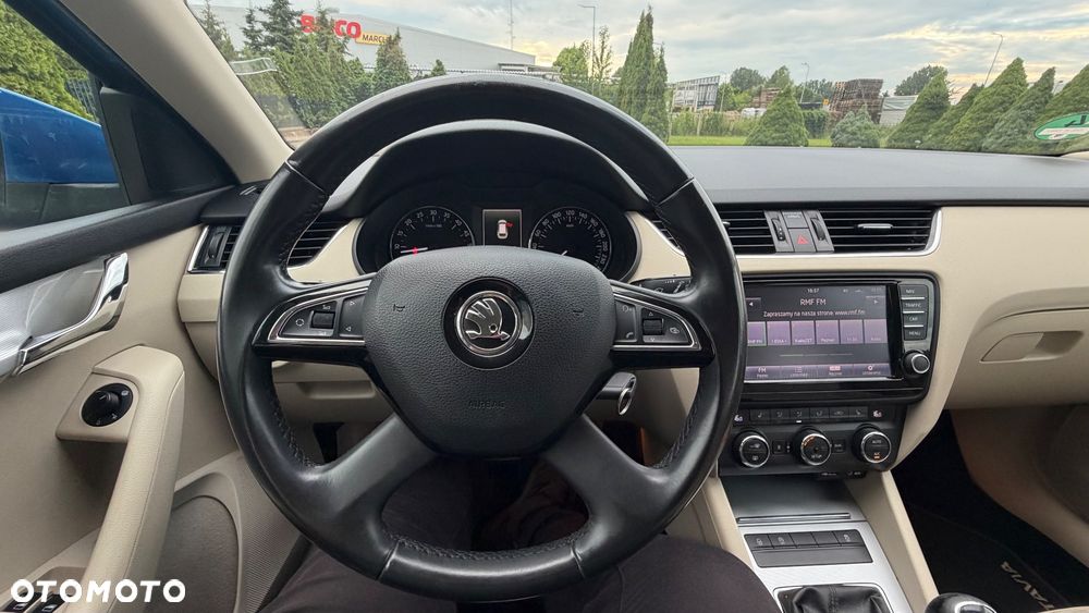 Skoda Octavia 2.0 TDI (Green tec) 4x4 Ambition - 19