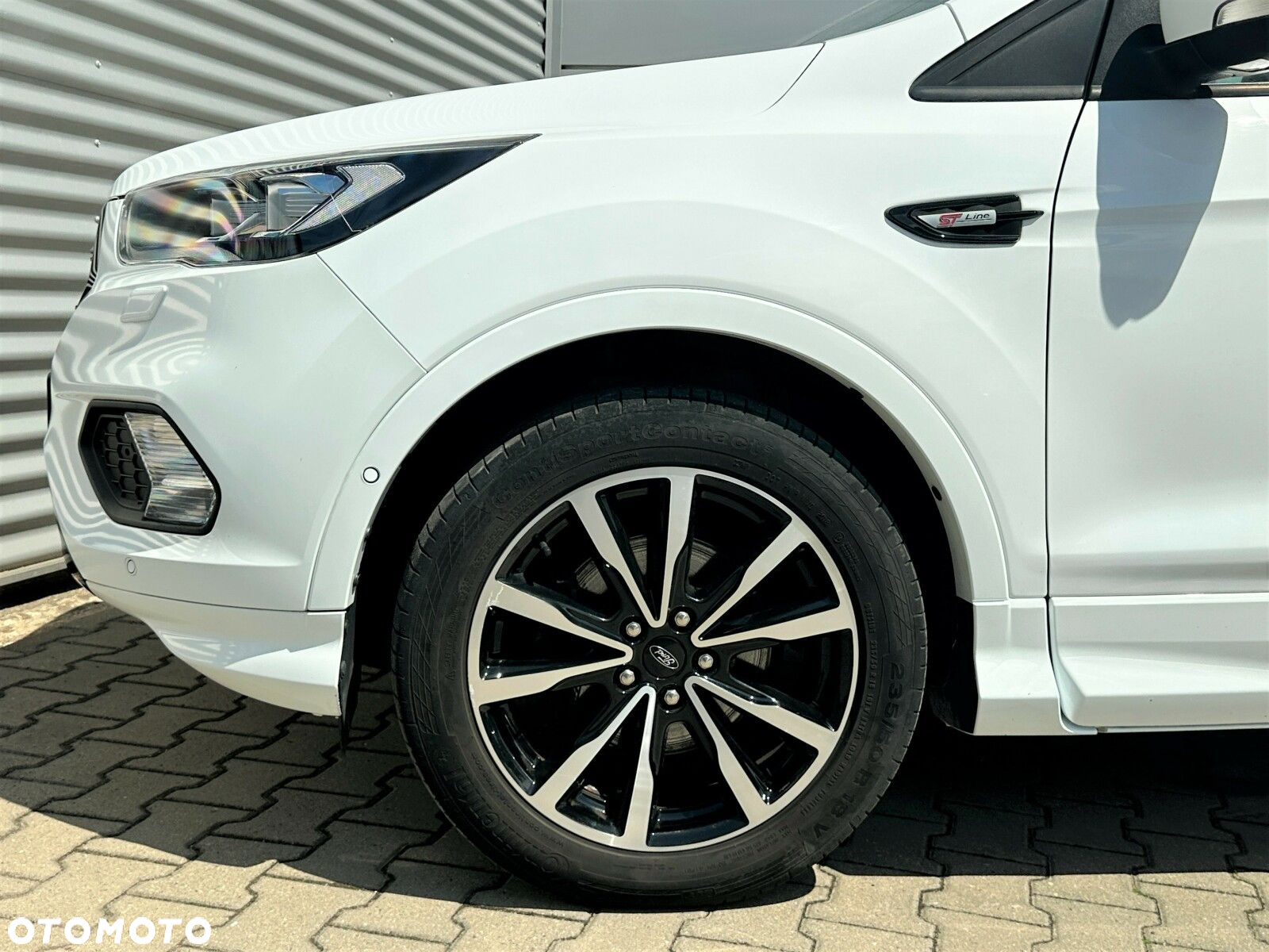 Ford Kuga 1.5 EcoBoost FWD ST-Line ASS GPF - 11