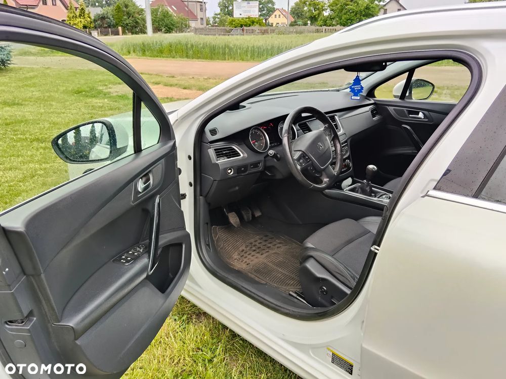 Peugeot 508 HDi FAP 165 Allure - 10