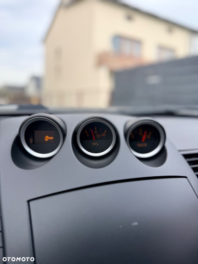 Nissan 350 Z 3.5 V6 - 16