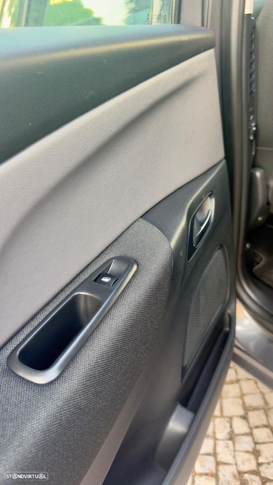 Citroën C4 Spacetourer PureTech 130 Stop&Start EAT8 SHINE - 14
