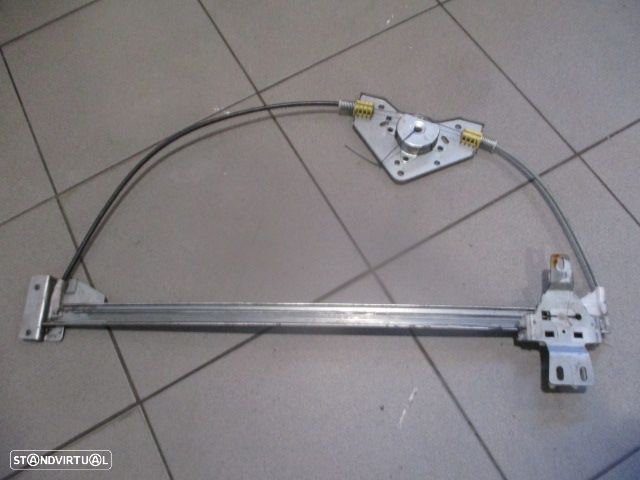 Elevador Sem Motor Elevsm2280 MERCEDES VITO 1 COMBI W638 1999 2.2CDI 112CV 4P VERDE TROPA FE - 2