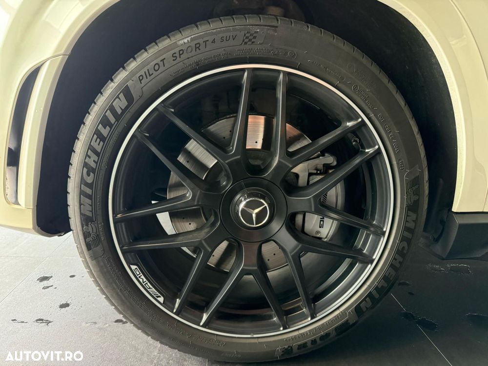 Mercedes-Benz GLE AMG 53 MHEV 4MATIC+ - 33