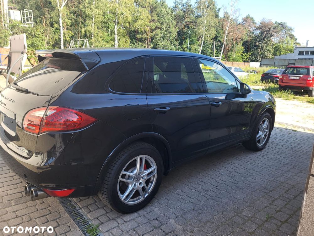 Porsche Cayenne S - 6