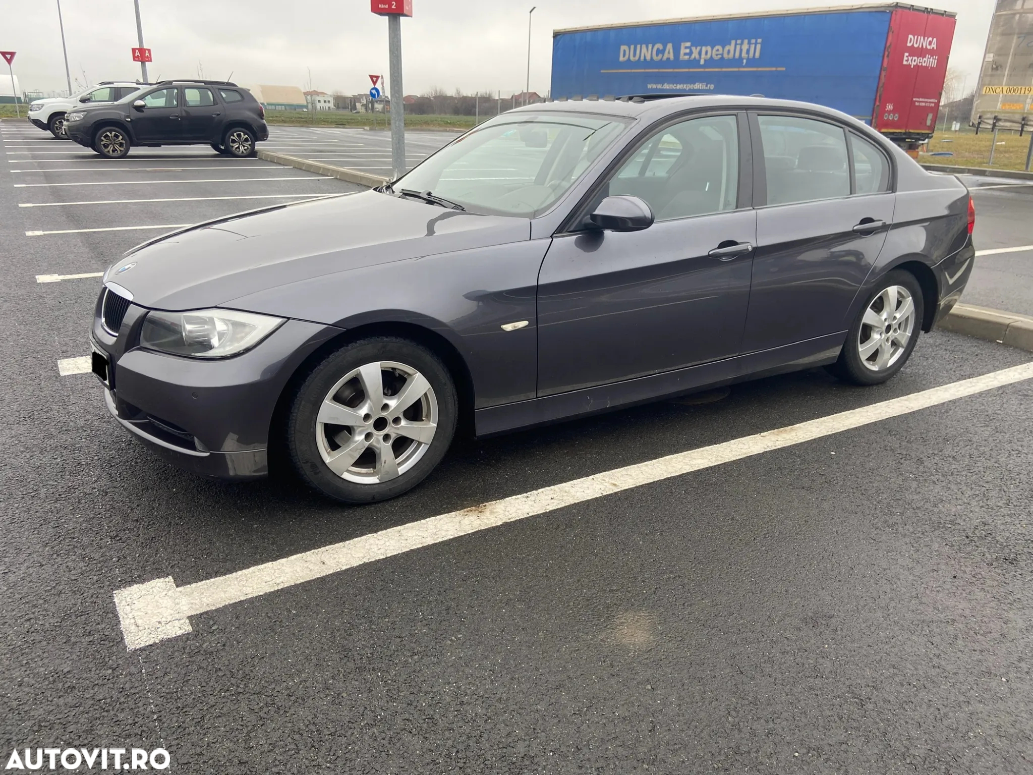 BMW Seria 3 318i - 9