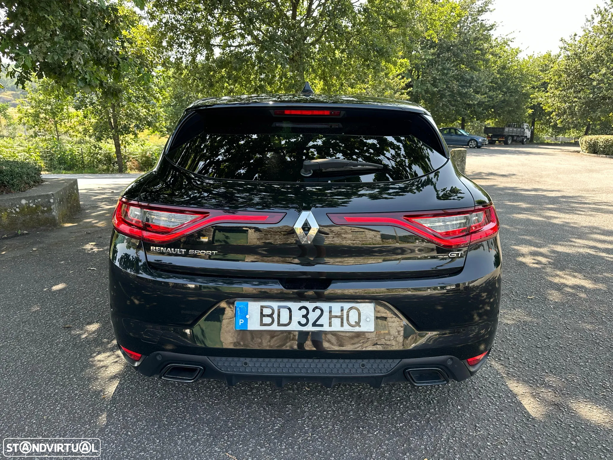 Renault Mégane ENERGY TCe 205 EDC GT - 6