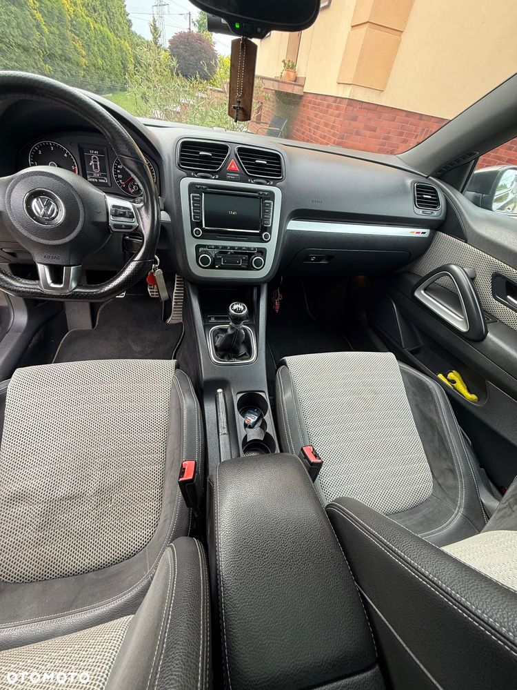 Volkswagen Scirocco 2.0 TDI - 16