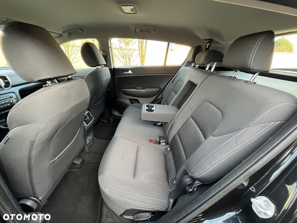 Kia Sportage 1.6 GDI L 2WD - 36