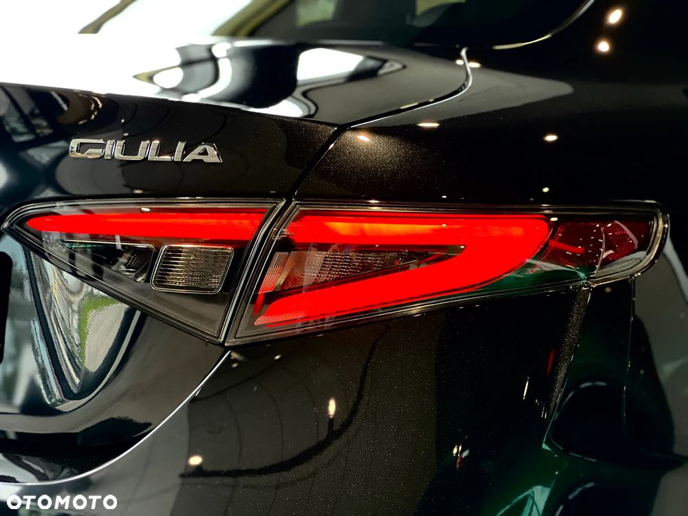 Alfa Romeo Giulia 2.0 Turbo Veloce Q4 - 8