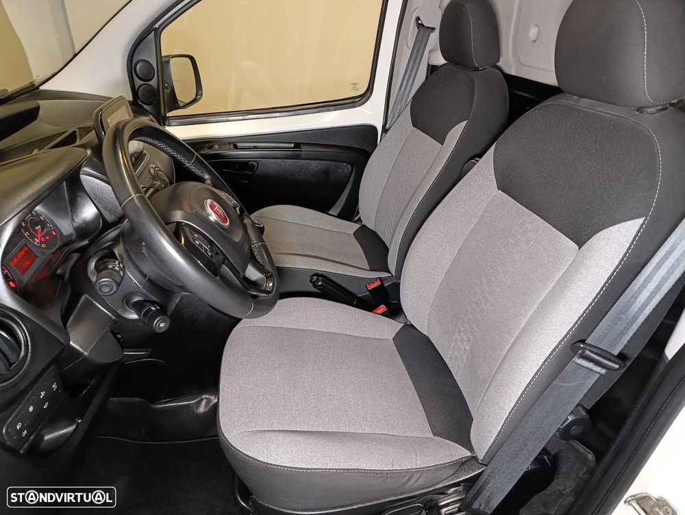 Fiat Fiorino 1.3 M-jet Adventure - 20