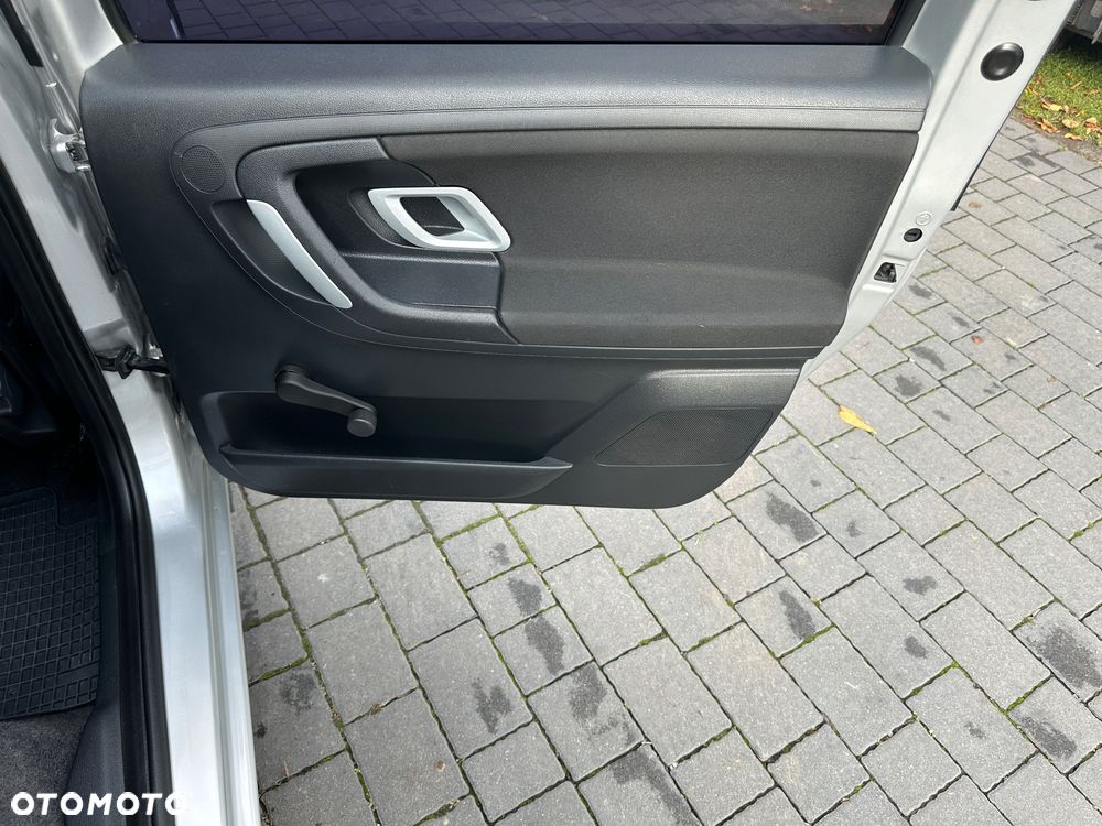 Skoda Roomster 1.4 16V Comfort - 29