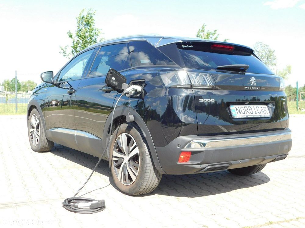 Peugeot 3008 1.6 PureTech Hybrid PHEV Allure Pack S&S EAT8 - 27