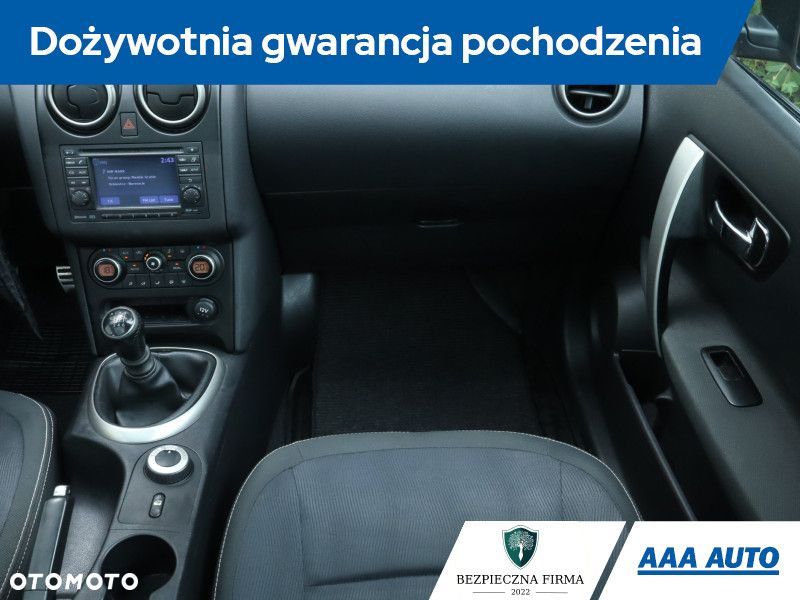 Nissan Qashqai - 10