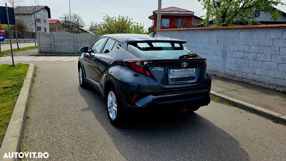 Toyota C-HR 1.2 Turbo 4x2 CVT C-enter - 5