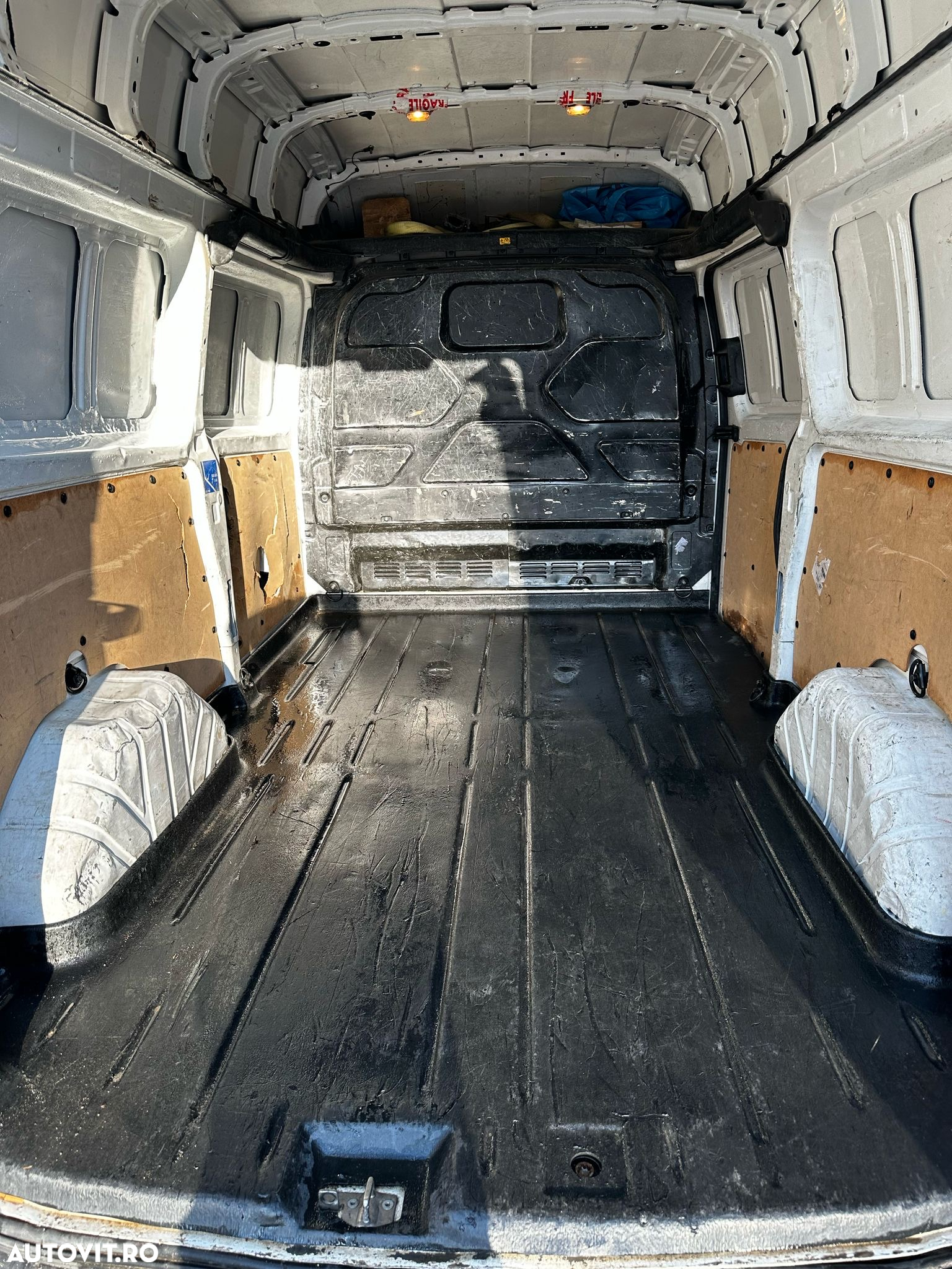 Ford Transit Custom - 8