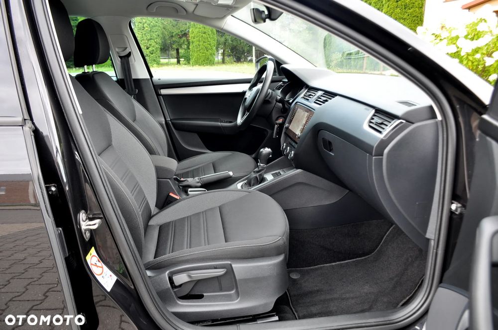 Skoda Octavia 2.0 TDI Elegance DSG - 17