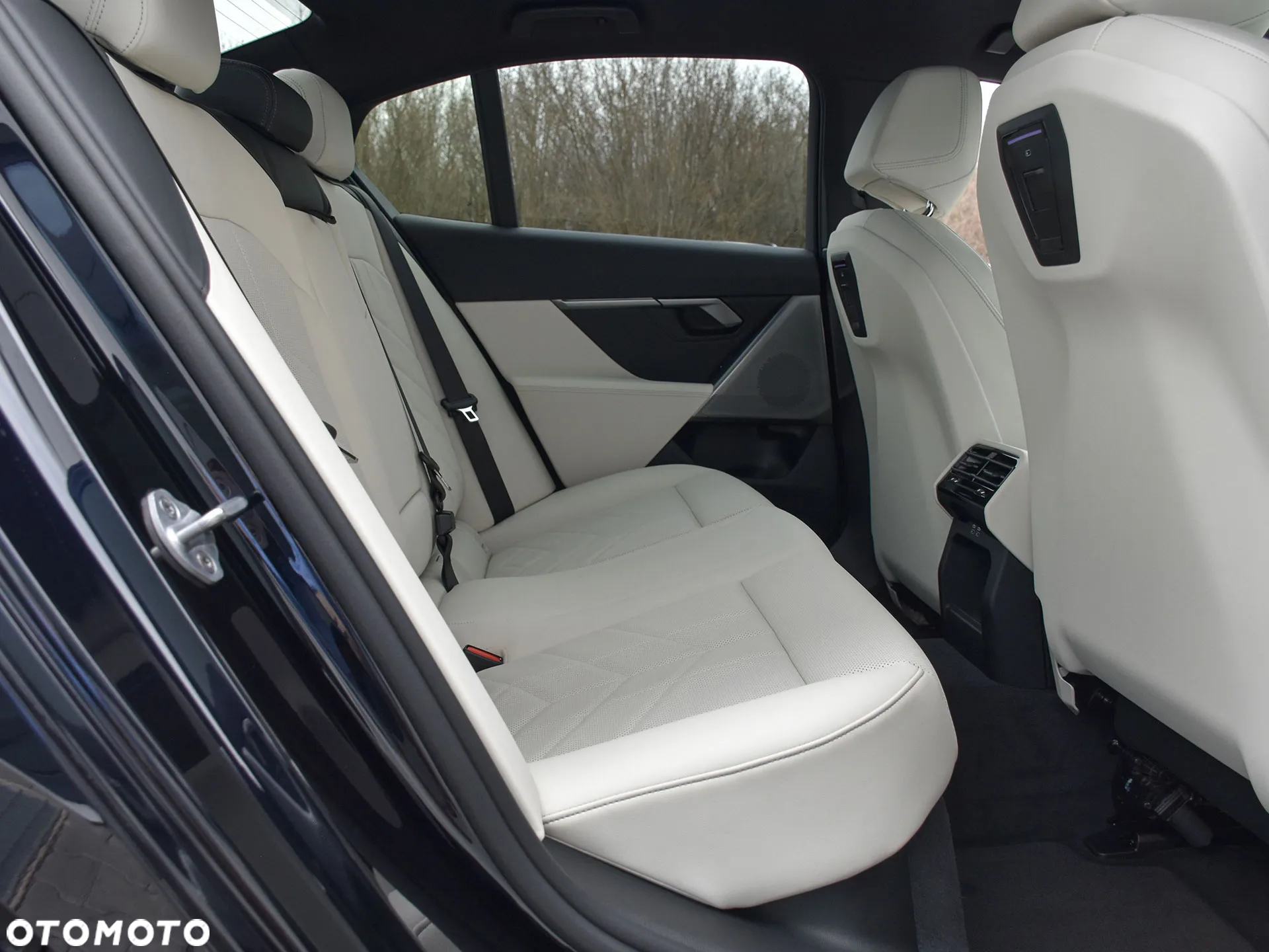 BMW Seria 5 - 14