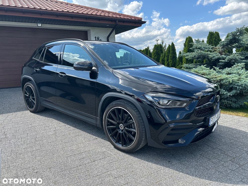 Mercedes-Benz GLA 200 AMG Line