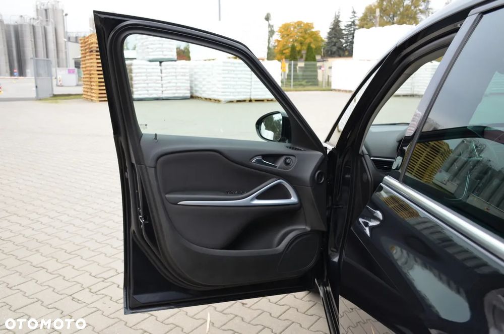 Opel Zafira ver-1-4-t-elite - 20