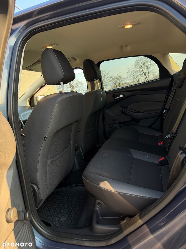 Ford Focus 1.0 EcoBoost Start-Stopp-System Ambiente - 13