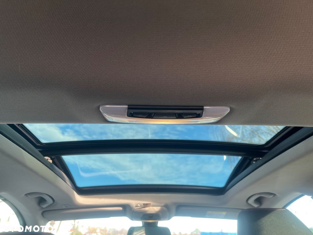 BMW 3GT 320d Sport Line - 16