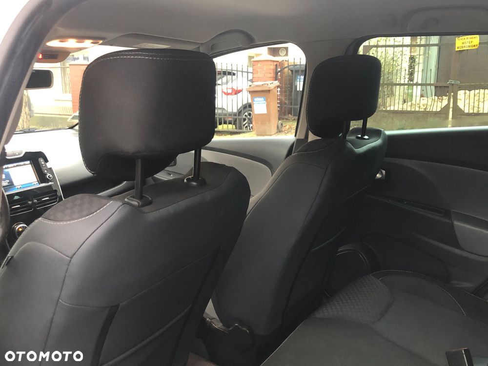 Renault Clio TCe 120 EDC GT - 18