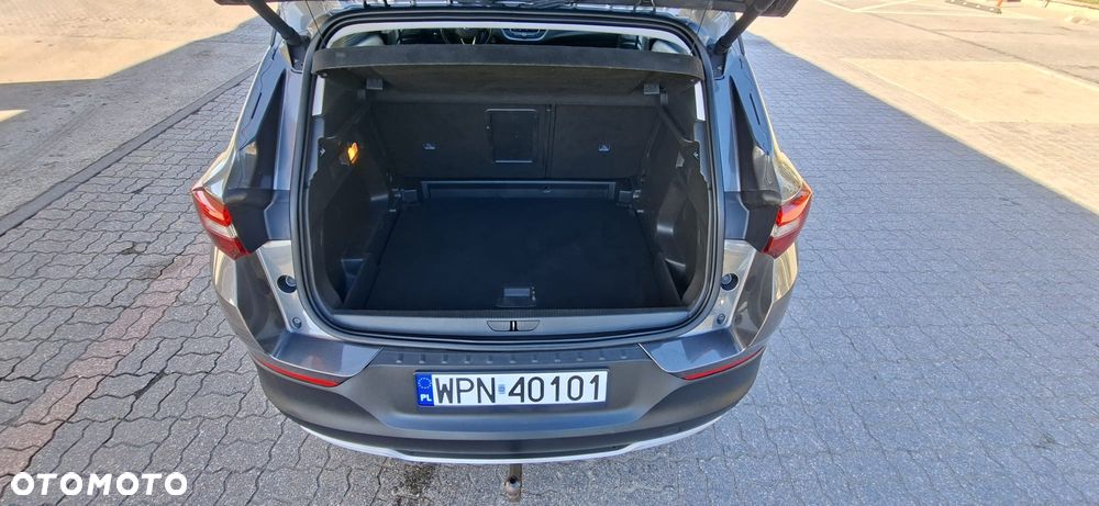 Opel Grandland X 1.2 Start/Stop Design Line - 32