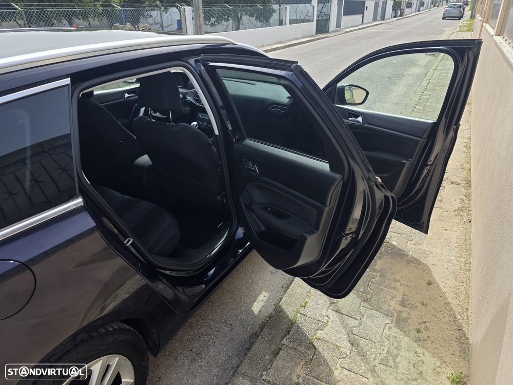 Peugeot 308 SW - 16